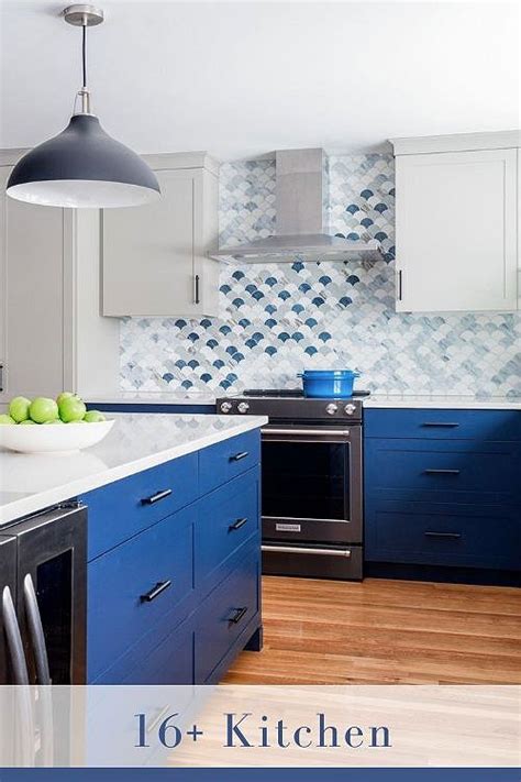 backsplash ideas with blue cabinets.